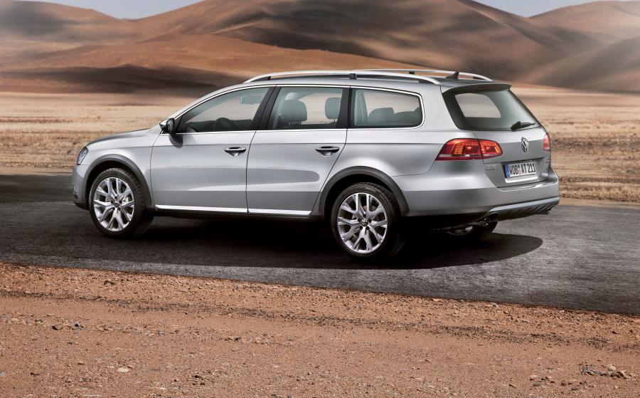  Volkswagen Passat Alltrack 2011 года  (фото 12 из 13)